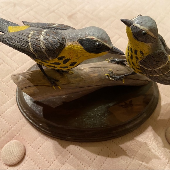 Hand made - Bird carving - magnolia warblers - handcrafted - Picture 6 of 7